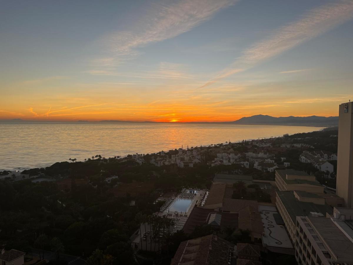 Vistas Al Mar Marbella Del Este Exterior photo